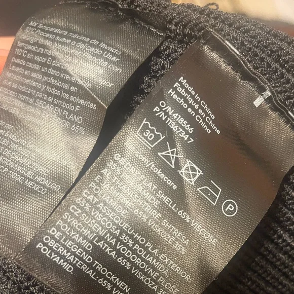 H&M ribbed sweetheart peplum sweater nwt size large - Picture 5 of 5